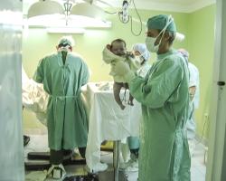 Modern childbirth techniques reduce pain and shorten delivery time