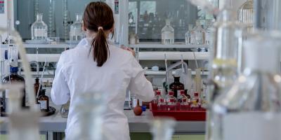 Jakie są rodzaje testów do kontroli sterylizacji?